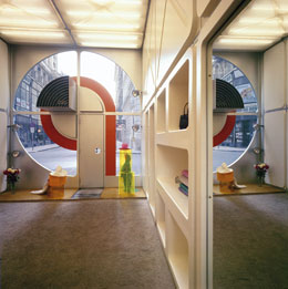 Hans Hollein: Boutique Christia Metek