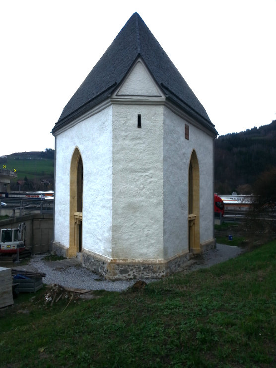 Heiliggeistkapelle von der Schmalseite gesehen